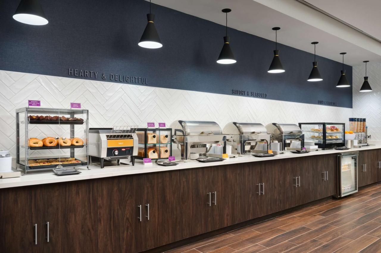 Hampton Inn Towson Downtown ภายนอก รูปภาพ