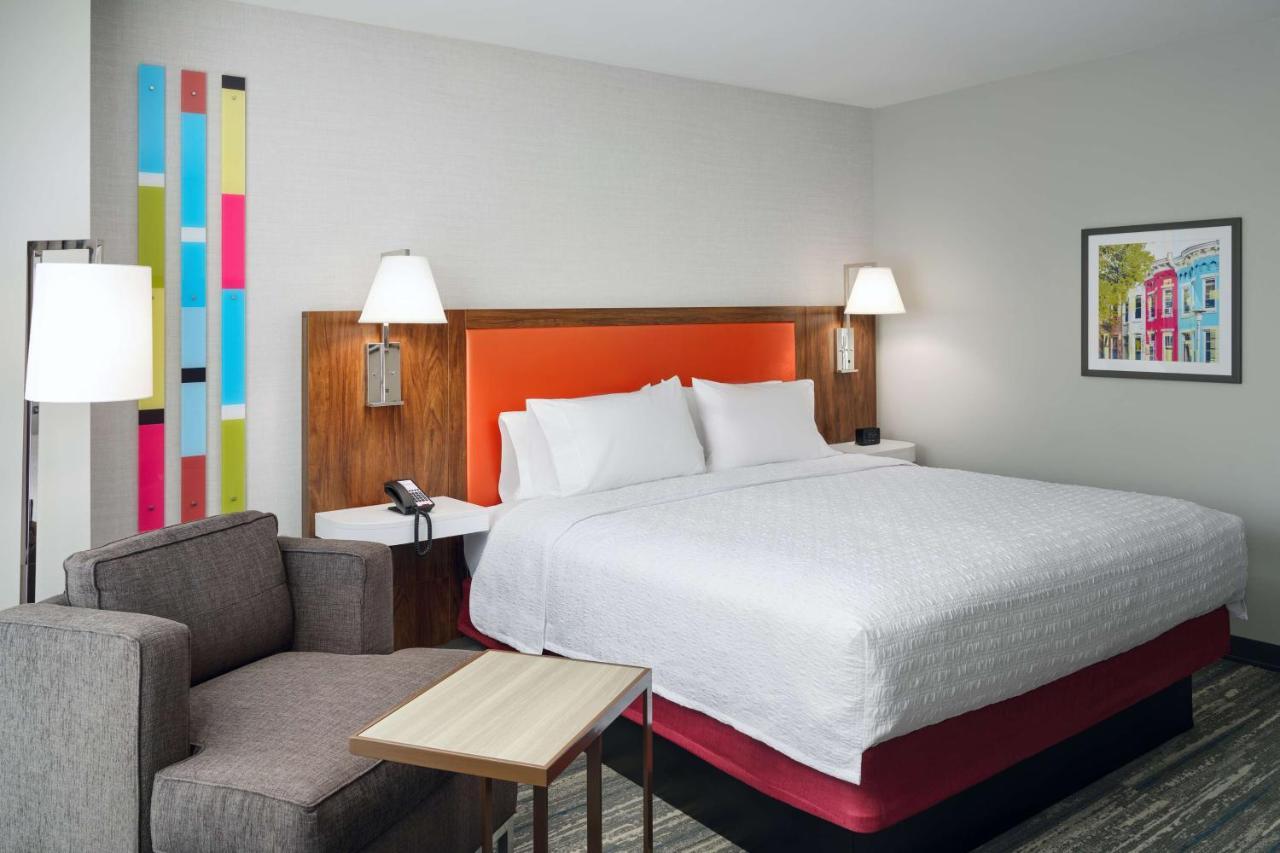 Hampton Inn Towson Downtown ภายนอก รูปภาพ