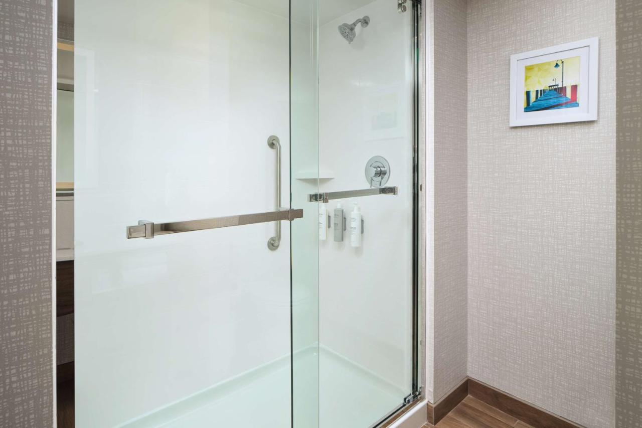 Hampton Inn Towson Downtown ภายนอก รูปภาพ