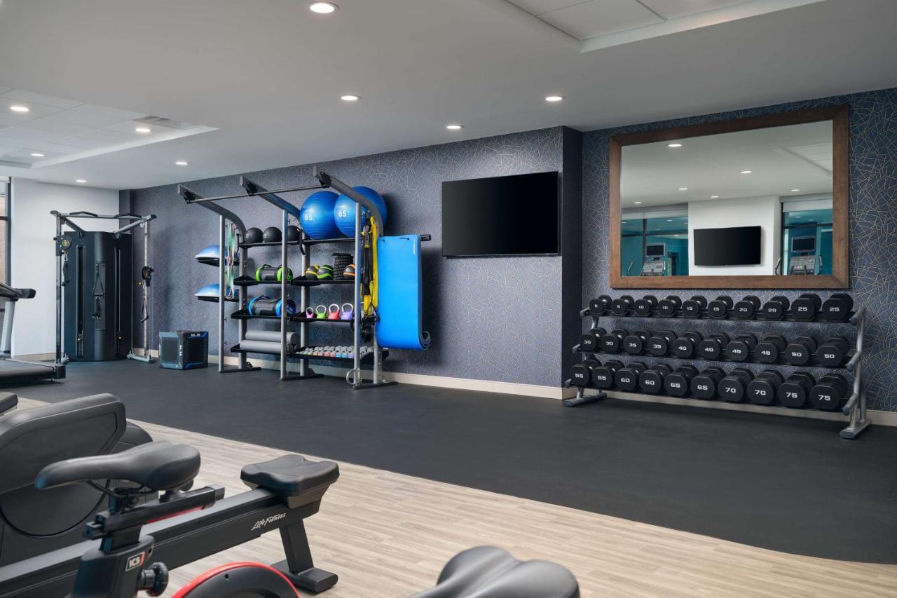 Hampton Inn Towson Downtown ภายนอก รูปภาพ