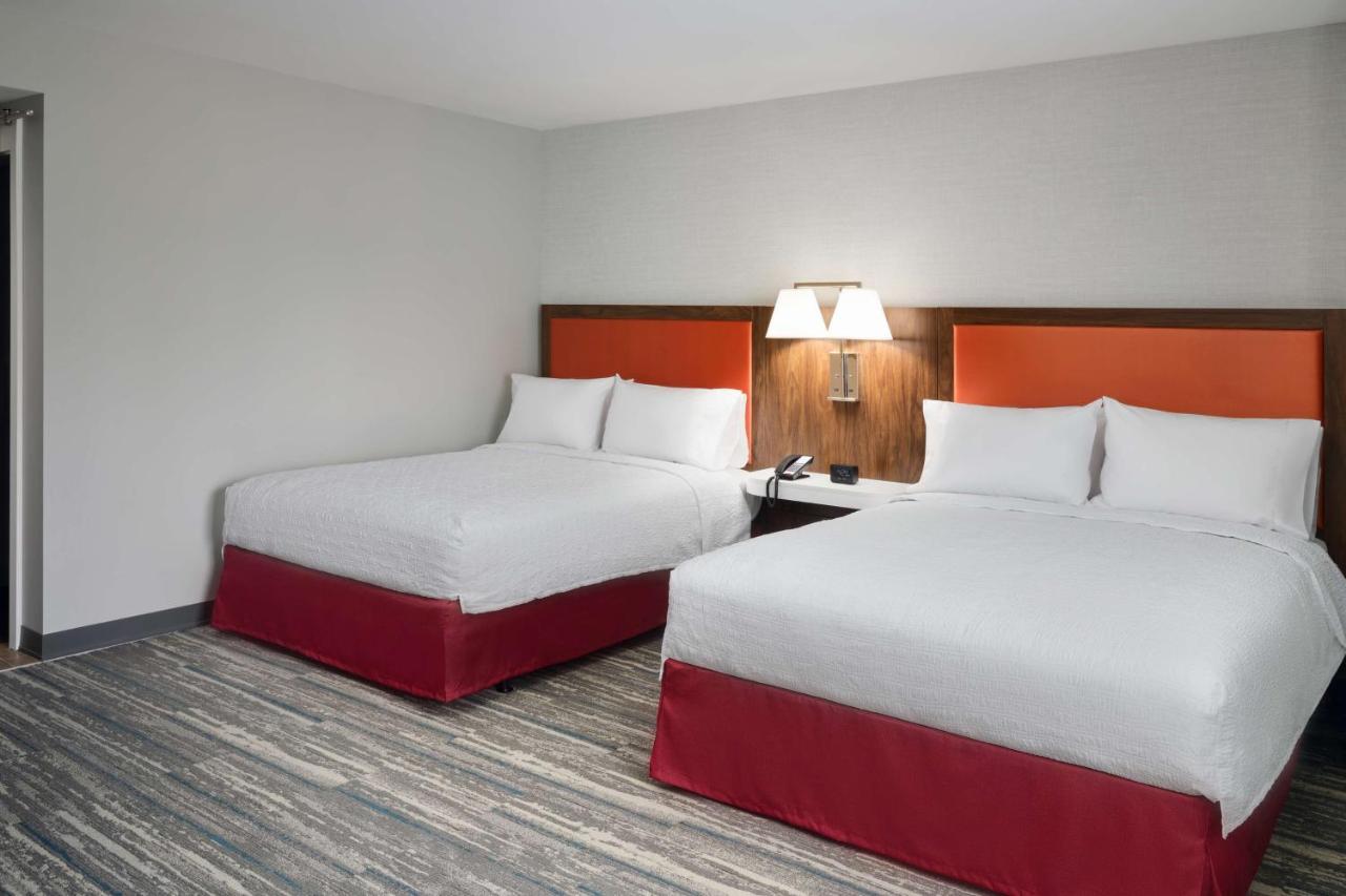 Hampton Inn Towson Downtown ภายนอก รูปภาพ