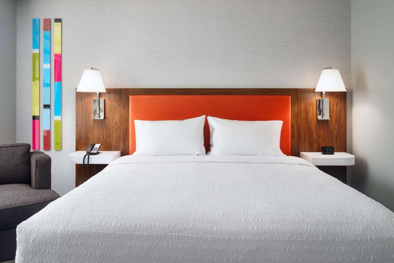 Hampton Inn Towson Downtown ภายนอก รูปภาพ
