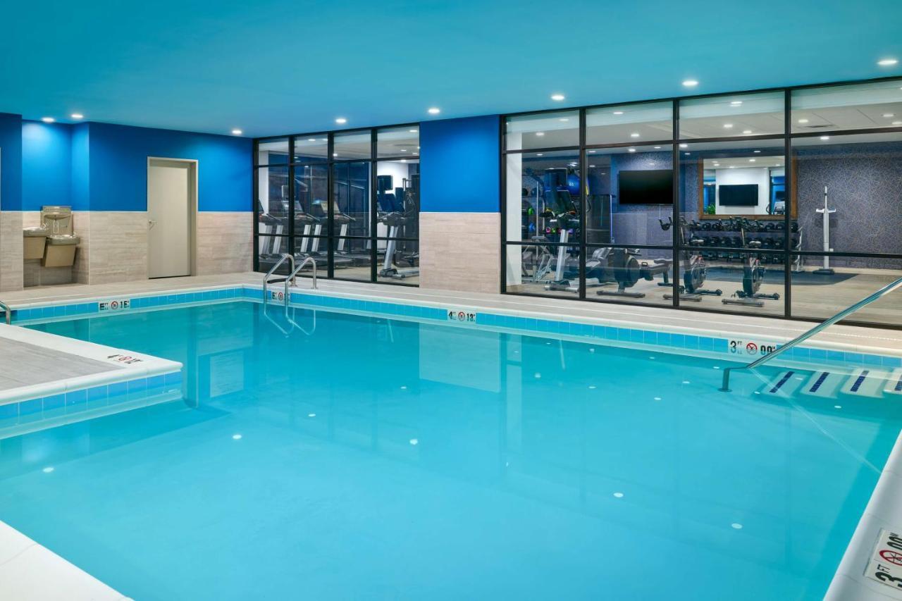 Hampton Inn Towson Downtown ภายนอก รูปภาพ